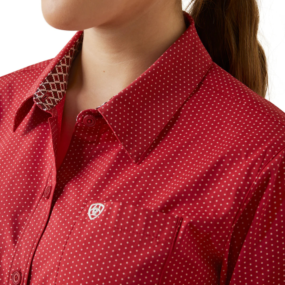 Ariat Wms Wrinkle Resistant Stretch LS Shirt Cardinal Dot