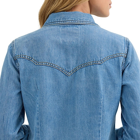 Wrangler X Lainey Wilson Wmns Moxie Western Denim Shirt