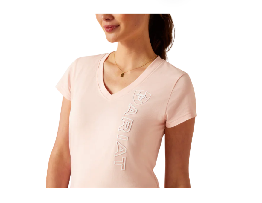 Ariat WMs Vertical Logo V Neck SS T Shirt Blushing Rose - End of Season Sale