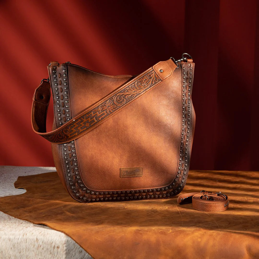 Hobo hotsell crossbody sale